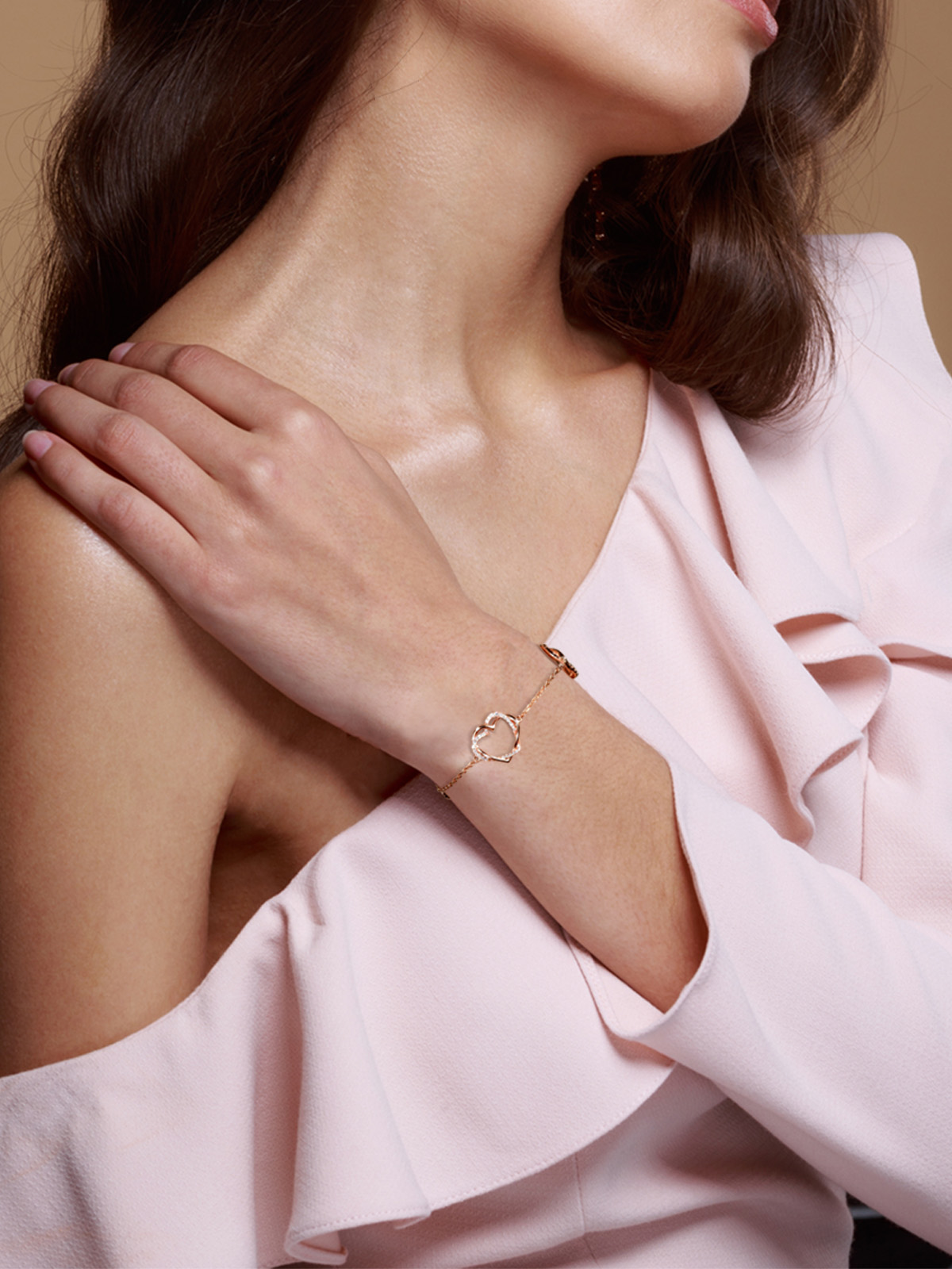 سوار HFE من الموسانيت بتصميم ق - مراجعة Lobster Clasp Silver وسعره